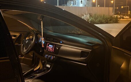 Toyota Corolla, 2013 год, 1 400 000 рублей, 6 фотография
