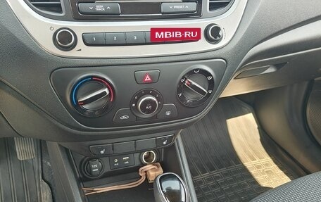 Hyundai Solaris II рестайлинг, 2018 год, 1 350 000 рублей, 14 фотография