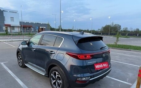 KIA Sportage IV рестайлинг, 2021 год, 2 490 000 рублей, 4 фотография