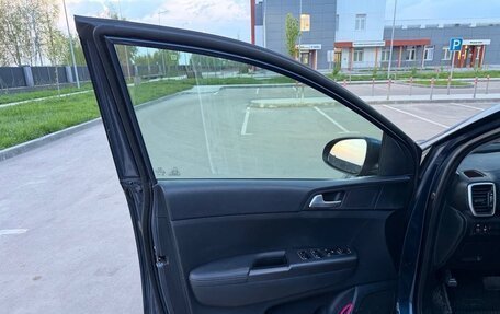 KIA Sportage IV рестайлинг, 2021 год, 2 490 000 рублей, 16 фотография