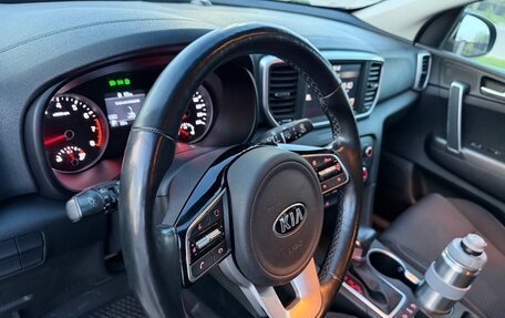 KIA Sportage IV рестайлинг, 2021 год, 2 490 000 рублей, 38 фотография