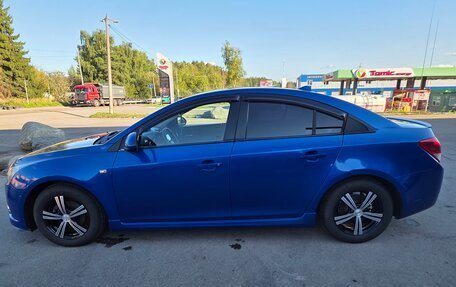 Chevrolet Cruze II, 2011 год, 800 000 рублей, 2 фотография