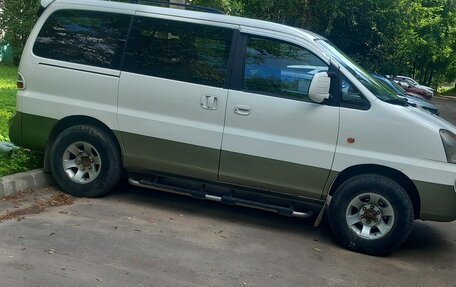 Hyundai Starex I рестайлинг, 2004 год, 1 000 000 рублей, 2 фотография