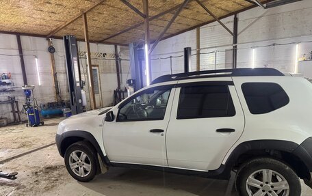 Renault Duster I рестайлинг, 2014 год, 900 000 рублей, 5 фотография