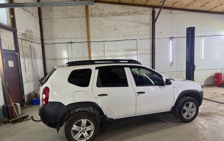 Renault Duster I рестайлинг, 2014 год, 900 000 рублей, 6 фотография