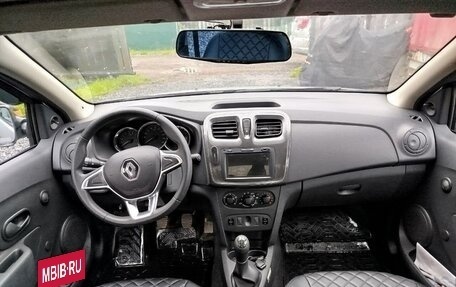 Renault Logan II, 2020 год, 1 020 000 рублей, 6 фотография