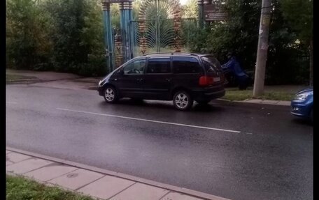 Volkswagen Sharan I рестайлинг, 2004 год, 550 000 рублей, 5 фотография