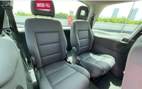 Volkswagen Sharan I рестайлинг, 2004 год, 550 000 рублей, 11 фотография