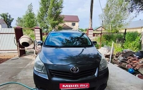 Toyota Verso I, 2012 год, 1 050 000 рублей, 2 фотография