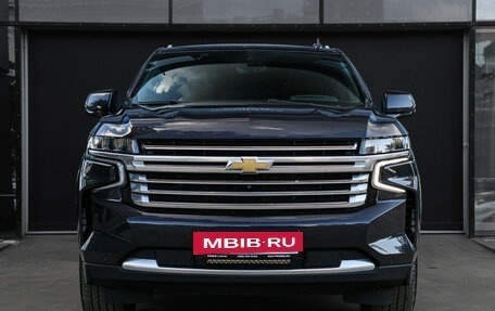 Chevrolet Tahoe IV, 2022 год, 9 490 000 рублей, 2 фотография