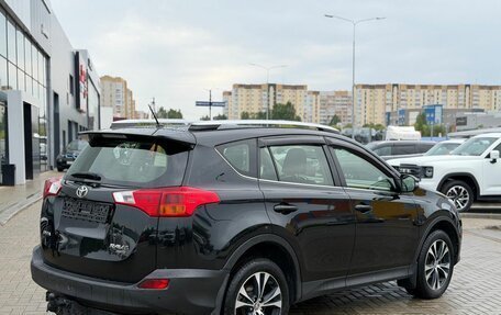 Toyota RAV4, 2014 год, 1 990 000 рублей, 4 фотография