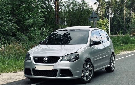 Volkswagen Polo IV рестайлинг, 2003 год, 1 500 000 рублей, 1 фотография