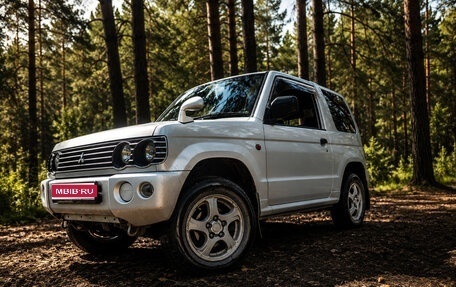 Mitsubishi Pajero Mini II, 2000 год, 350 000 рублей, 1 фотография