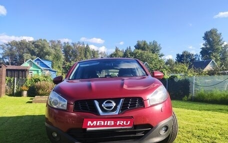 Nissan Qashqai, 2010 год, 870 000 рублей, 2 фотография