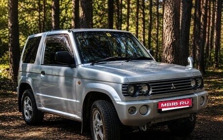 Mitsubishi Pajero Mini II, 2000 год, 350 000 рублей, 2 фотография