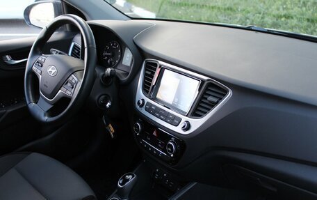 Hyundai Solaris II рестайлинг, 2017 год, 1 170 000 рублей, 7 фотография