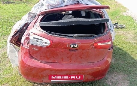 KIA Rio III рестайлинг, 2013 год, 200 000 рублей, 2 фотография
