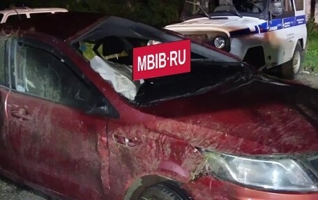 KIA Rio III рестайлинг, 2013 год, 200 000 рублей, 11 фотография