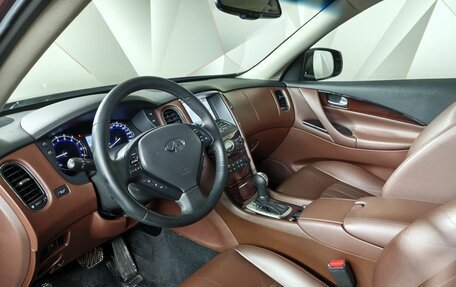 Infiniti QX50 I рестайлинг, 2017 год, 1 809 000 рублей, 18 фотография