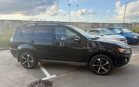 Mitsubishi Outlander III рестайлинг 3, 2010 год, 1 250 000 рублей, 2 фотография