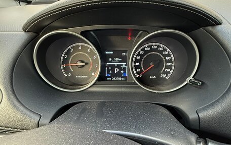 Mitsubishi Outlander III рестайлинг 3, 2010 год, 1 250 000 рублей, 7 фотография