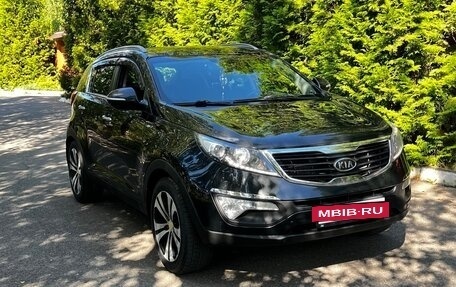 KIA Sportage III, 2011 год, 1 600 000 рублей, 2 фотография