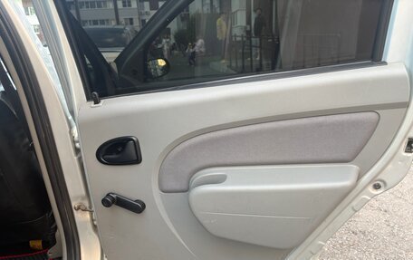 Renault Logan I, 2007 год, 239 000 рублей, 15 фотография