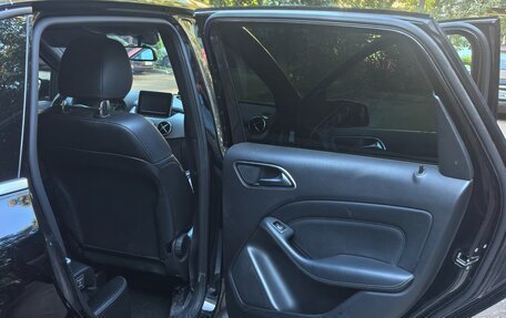 Mercedes-Benz B-Класс, 2017 год, 1 650 000 рублей, 12 фотография