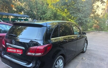 Mercedes-Benz B-Класс, 2017 год, 1 650 000 рублей, 5 фотография