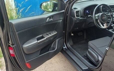 KIA Sportage IV рестайлинг, 2019 год, 2 190 000 рублей, 32 фотография