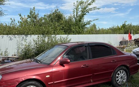 Hyundai Sonata IV рестайлинг, 2005 год, 300 000 рублей, 6 фотография