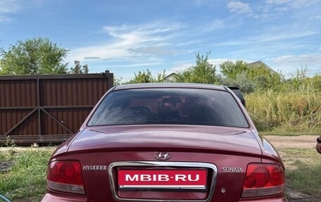 Hyundai Sonata IV рестайлинг, 2005 год, 300 000 рублей, 5 фотография