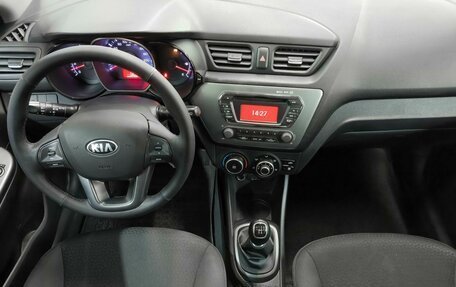 KIA Rio III рестайлинг, 2015 год, 699 000 рублей, 12 фотография