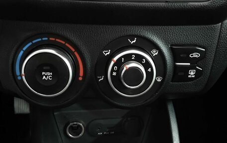KIA Rio III рестайлинг, 2015 год, 699 000 рублей, 16 фотография