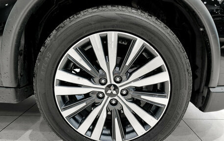 Mitsubishi Outlander III рестайлинг 3, 2019 год, 2 720 000 рублей, 22 фотография