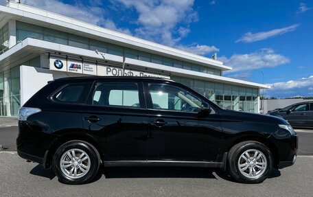Mitsubishi Outlander III рестайлинг 3, 2013 год, 1 197 000 рублей, 5 фотография
