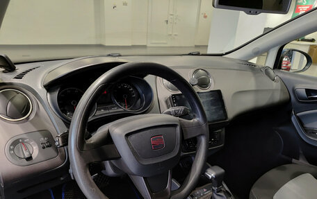 SEAT Ibiza IV рестайлинг 2, 2012 год, 826 000 рублей, 20 фотография