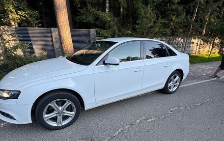 Audi A4, 2011 год, 990 000 рублей, 7 фотография