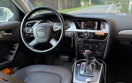 Audi A4, 2011 год, 990 000 рублей, 12 фотография