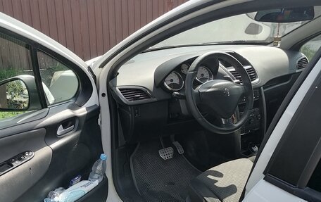 Peugeot 207 I, 2010 год, 500 000 рублей, 5 фотография