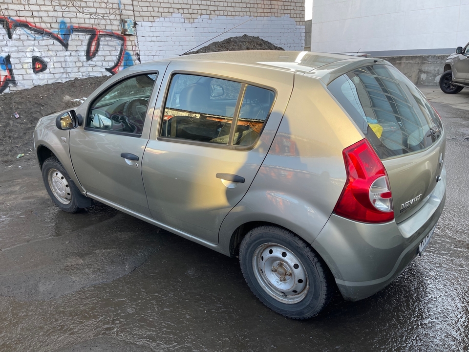 Renault Sandero I, 2011 год, 370 000 рублей, 1 фотография