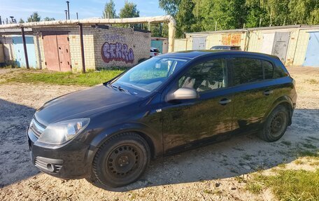 Opel Astra H, 2006 год, 330 000 рублей, 1 фотография