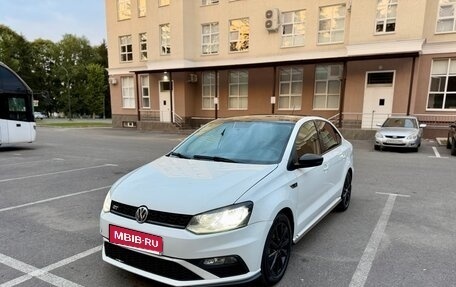 Volkswagen Polo VI (EU Market), 2016 год, 1 050 000 рублей, 1 фотография