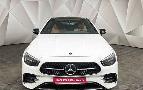 Mercedes-Benz E-Класс, 2020 год, 5 300 000 рублей, 7 фотография