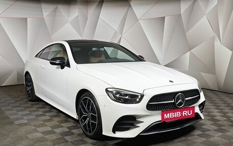 Mercedes-Benz E-Класс, 2020 год, 5 300 000 рублей, 3 фотография