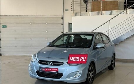 Hyundai Solaris II рестайлинг, 2012 год, 899 900 рублей, 3 фотография