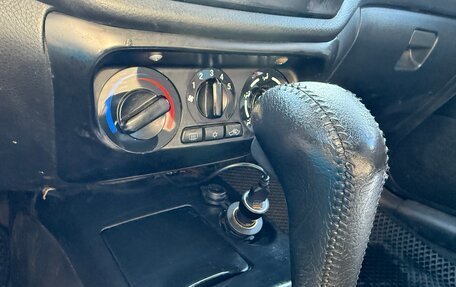Mitsubishi Lancer IX, 2005 год, 299 999 рублей, 27 фотография