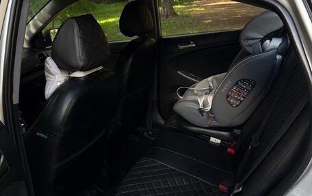 Hyundai Solaris II рестайлинг, 2015 год, 960 000 рублей, 16 фотография
