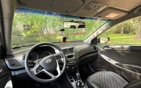 Hyundai Solaris II рестайлинг, 2015 год, 960 000 рублей, 12 фотография