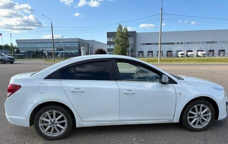 Chevrolet Cruze II, 2013 год, 750 000 рублей, 4 фотография